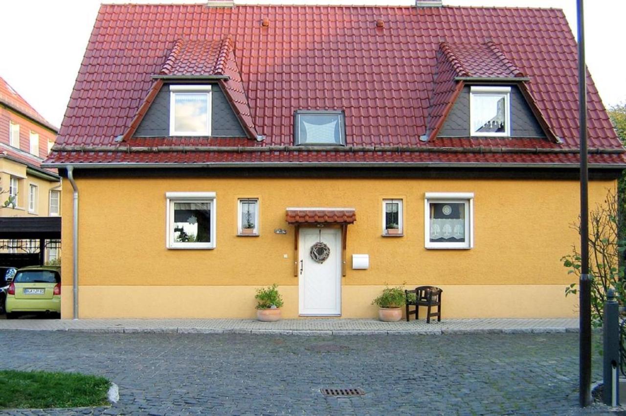 Ferienwohnung Tschitschmann Наумбург Екстериор снимка
