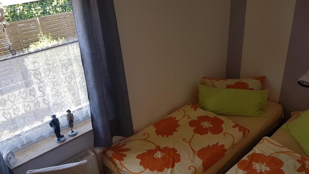 Ferienwohnung Tschitschmann Наумбург Екстериор снимка